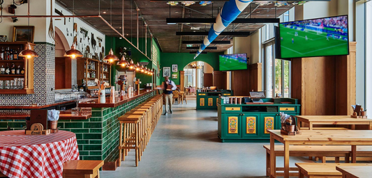 Ernst Biergarten: Ein deutsches Restaurant in Dubai | Oktoberfest in Dubai feiern